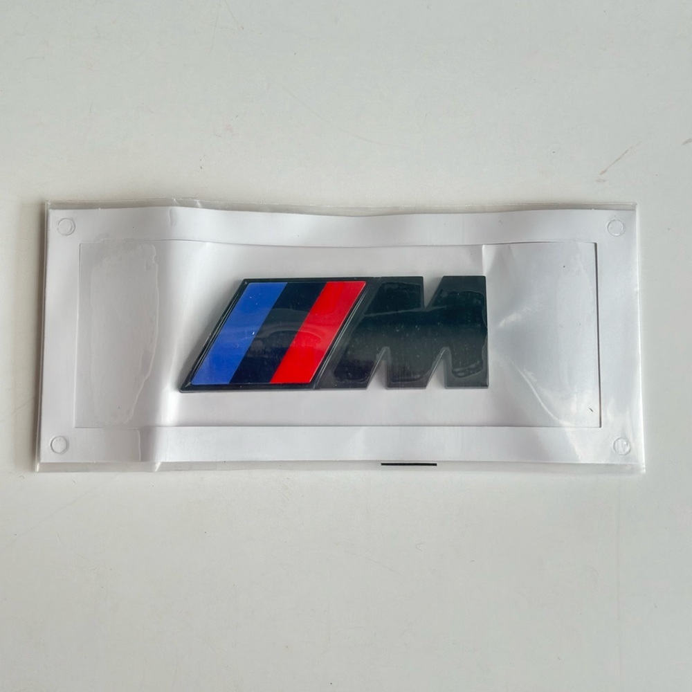 7.5x2.5cm ABS Car Fender Side
Emblem Rear Trunk Badge M BMW
Logo Sticker